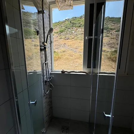 The House בית נופש *