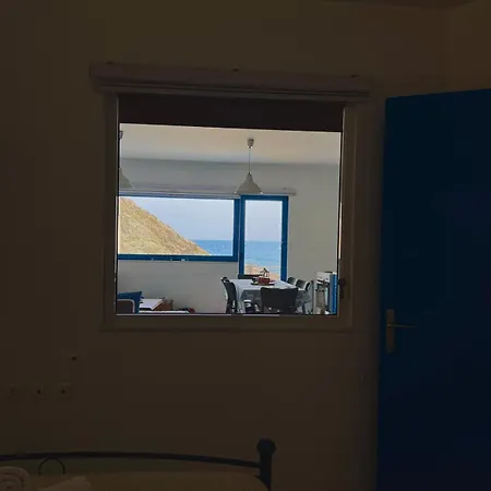 בית נופש The House Zárakes