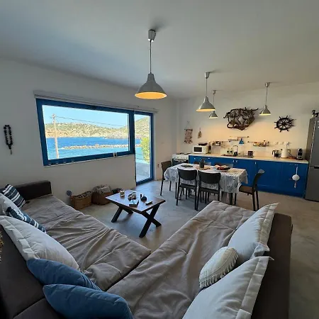 The House בית נופש